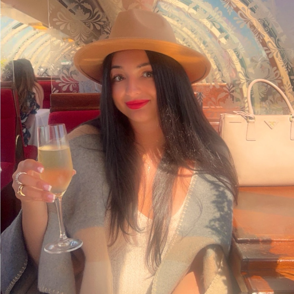 Meet your Posher, Allison